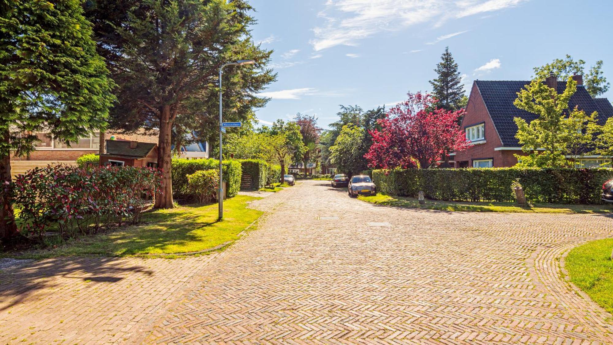 Emma'S Atelier Bed & Breakfast แบร์เคน ภายนอก รูปภาพ